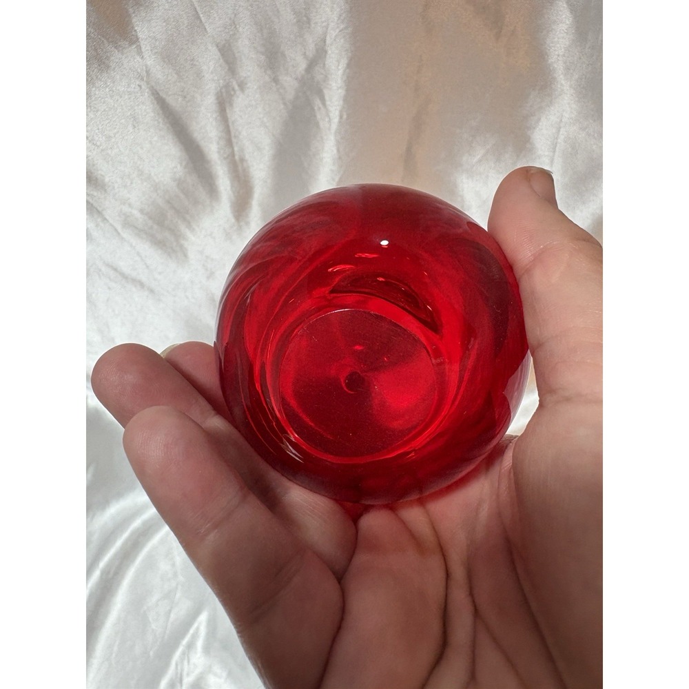 Vintage Red Apple Art Glass Paperweight Hand Made Glows Hollow - Picture 5 of 6